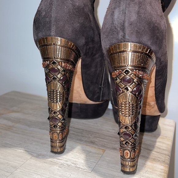 Le Silla 39/US 9 Brown Suede Metal Crystal Embellished Platform Tall Boots - Picture 9 of 16